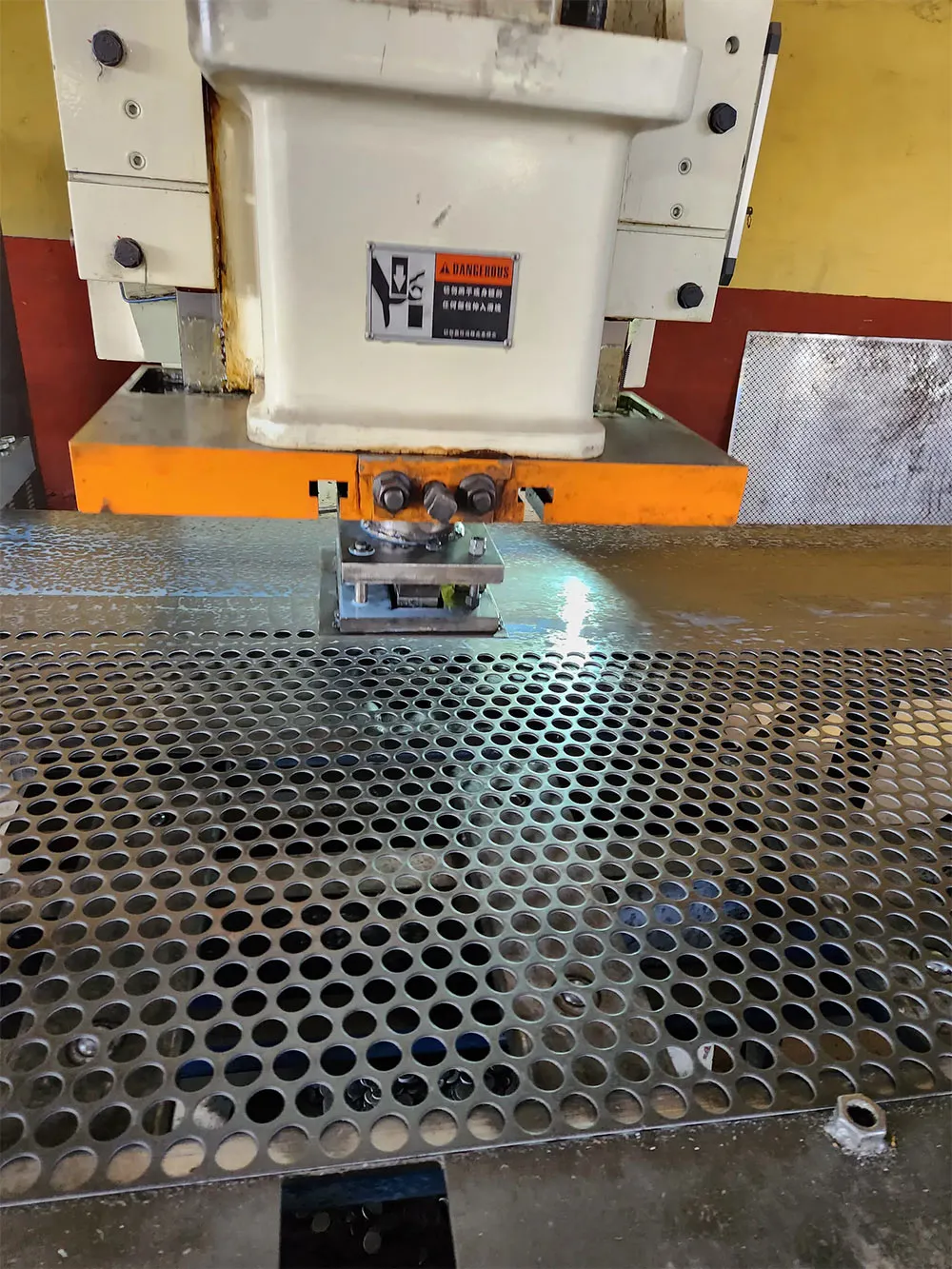 perforated stainless steel mesh perforated stainless steel mesh
