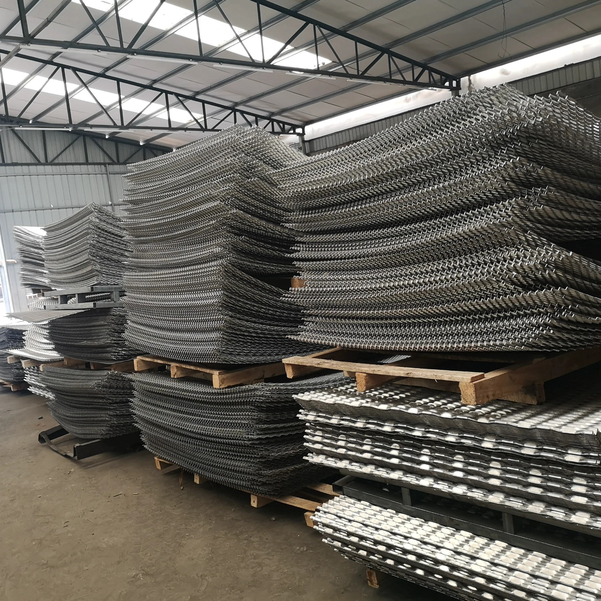 What Defines the Utility and Applications of Expanded Metal Products?